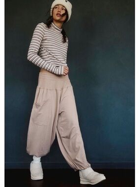 FP Movement Women's Up In The Air
2-Piece Set